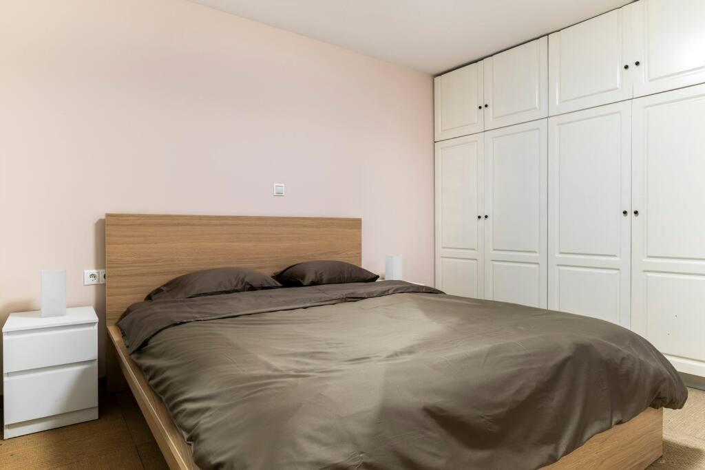 Apartment At Ano Glifada. Афины Экстерьер фото